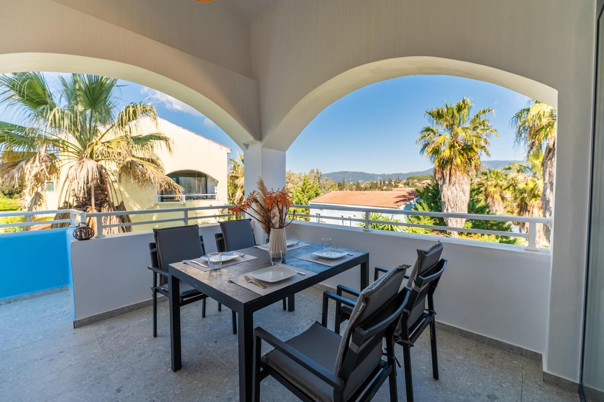 Palm Tree Corfu Apt. Danilia Exterior photo