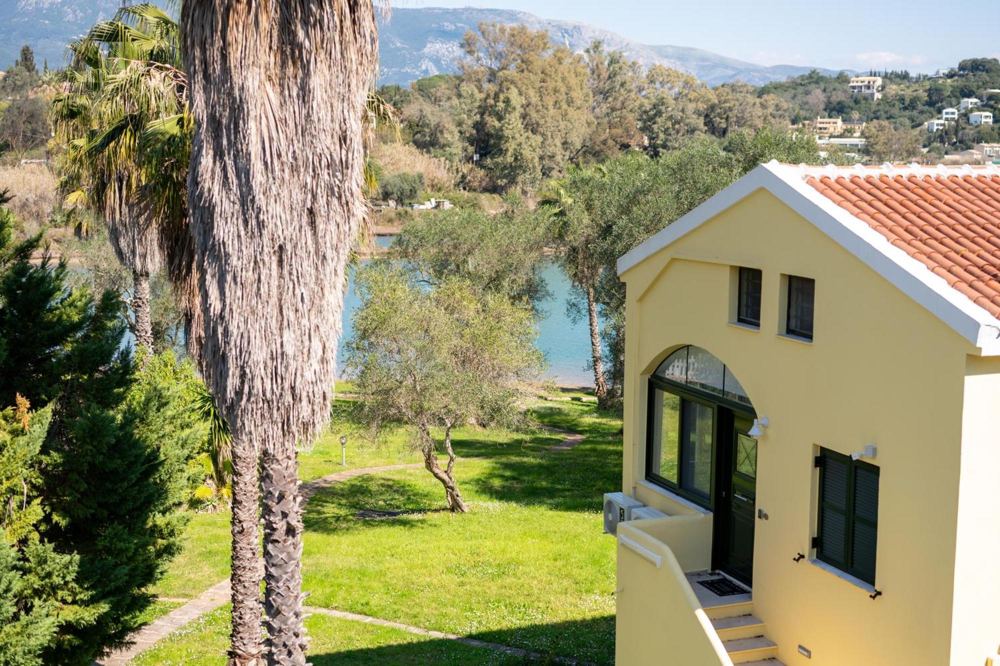 Palm Tree Corfu Apt. Danilia Exterior photo