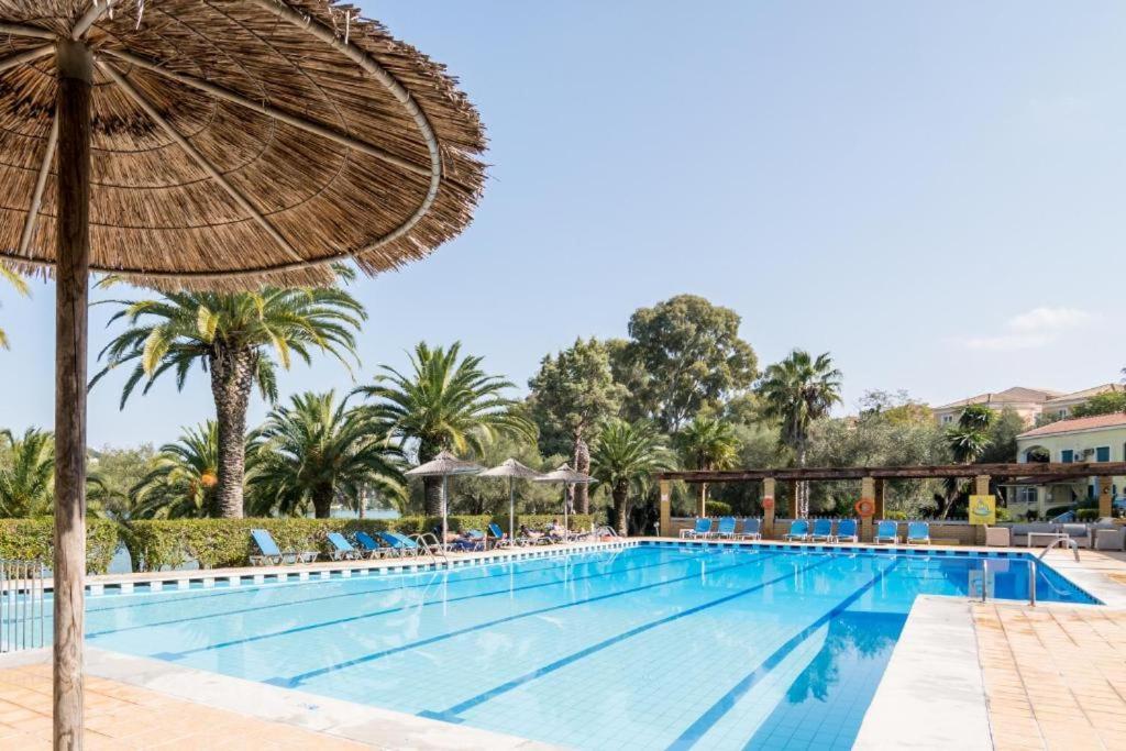 Palm Tree Corfu Apt. Danilia Exterior photo